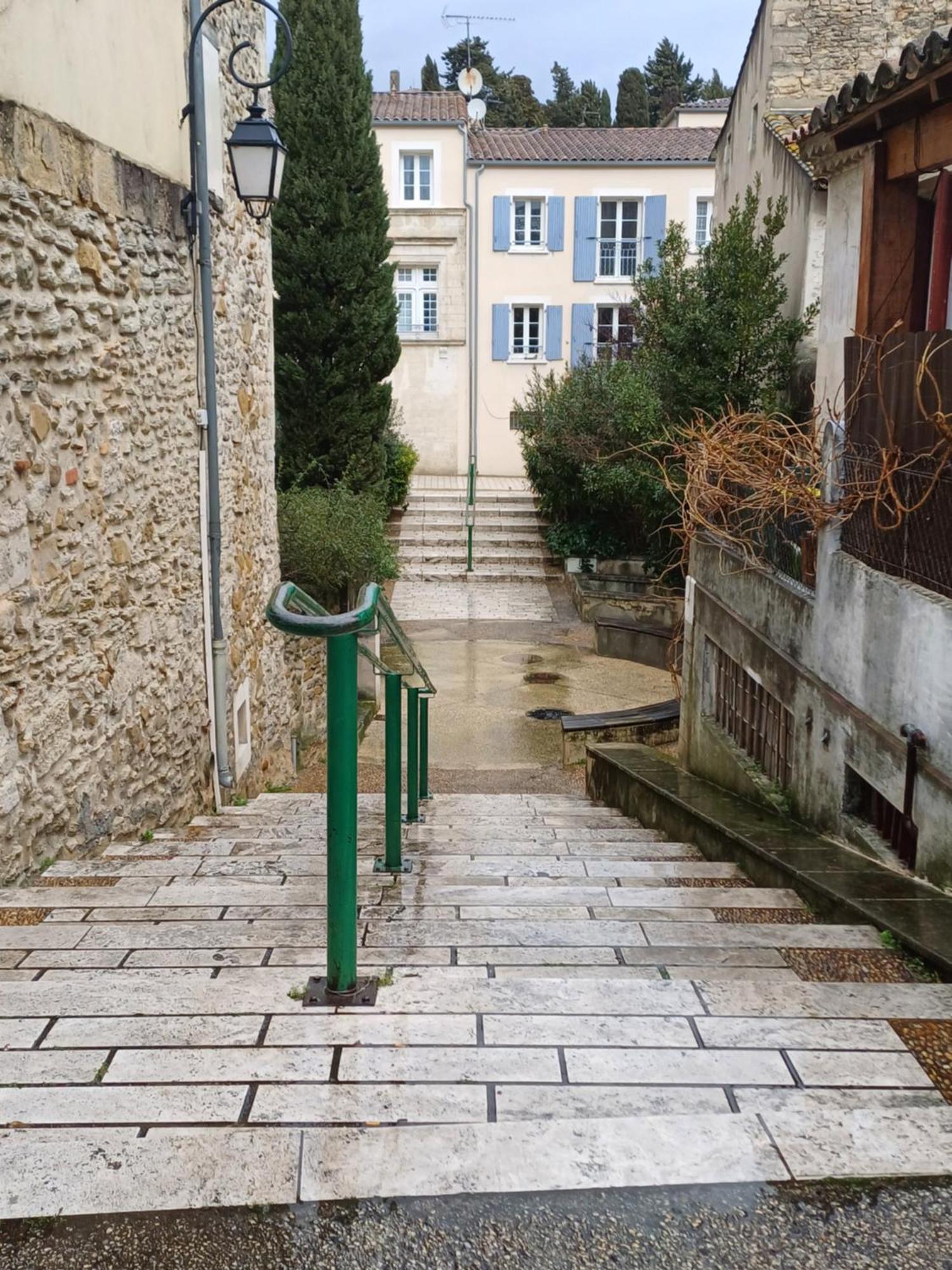 Chambre D Hotes Aramon Exterior photo